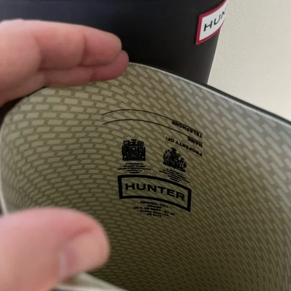 SOLD Hunter Rain Boots - Picture 8 of 9